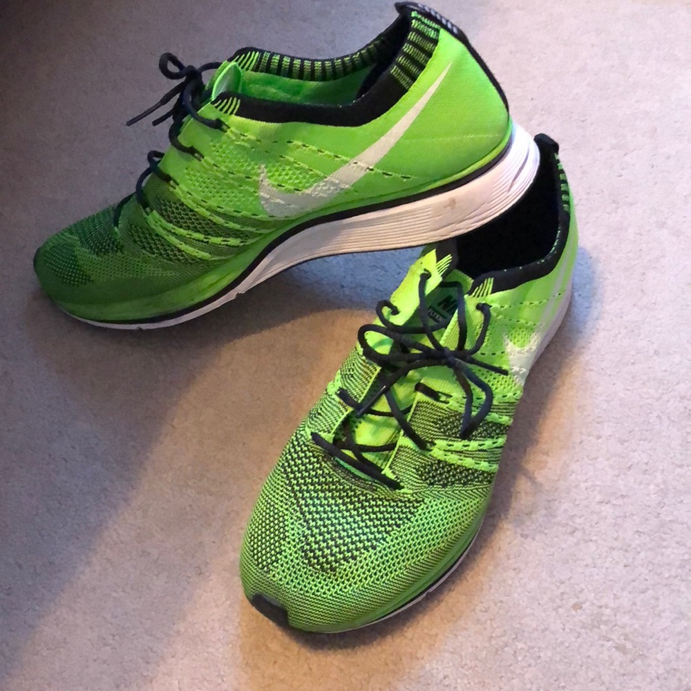 Nike Flyknit Trainers
